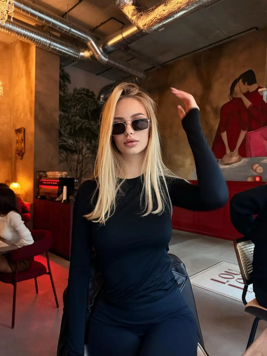 Аделина эскорт в городе Москва