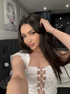 Adeline escort in Dubai