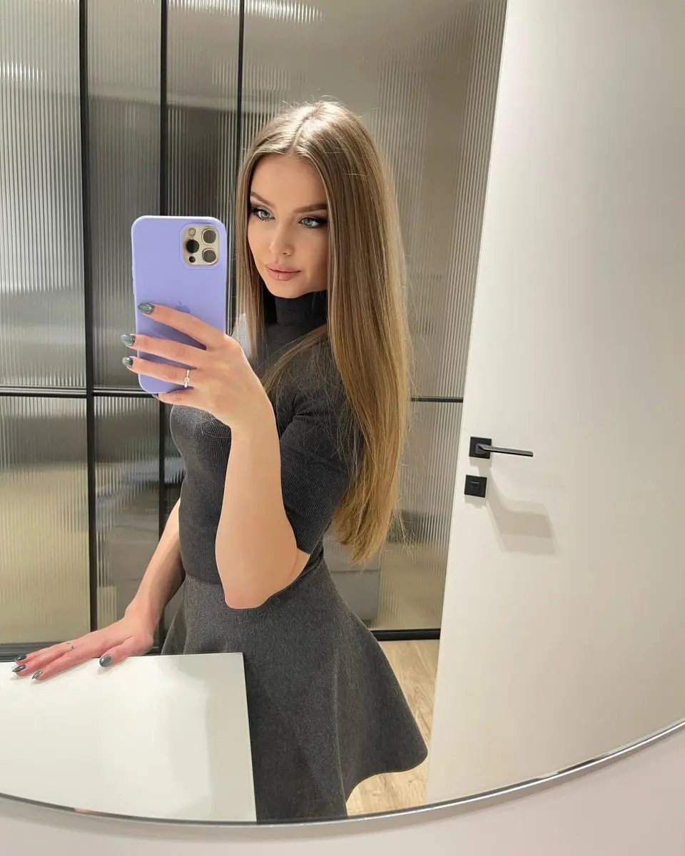 Арина эскорт в городе Москва