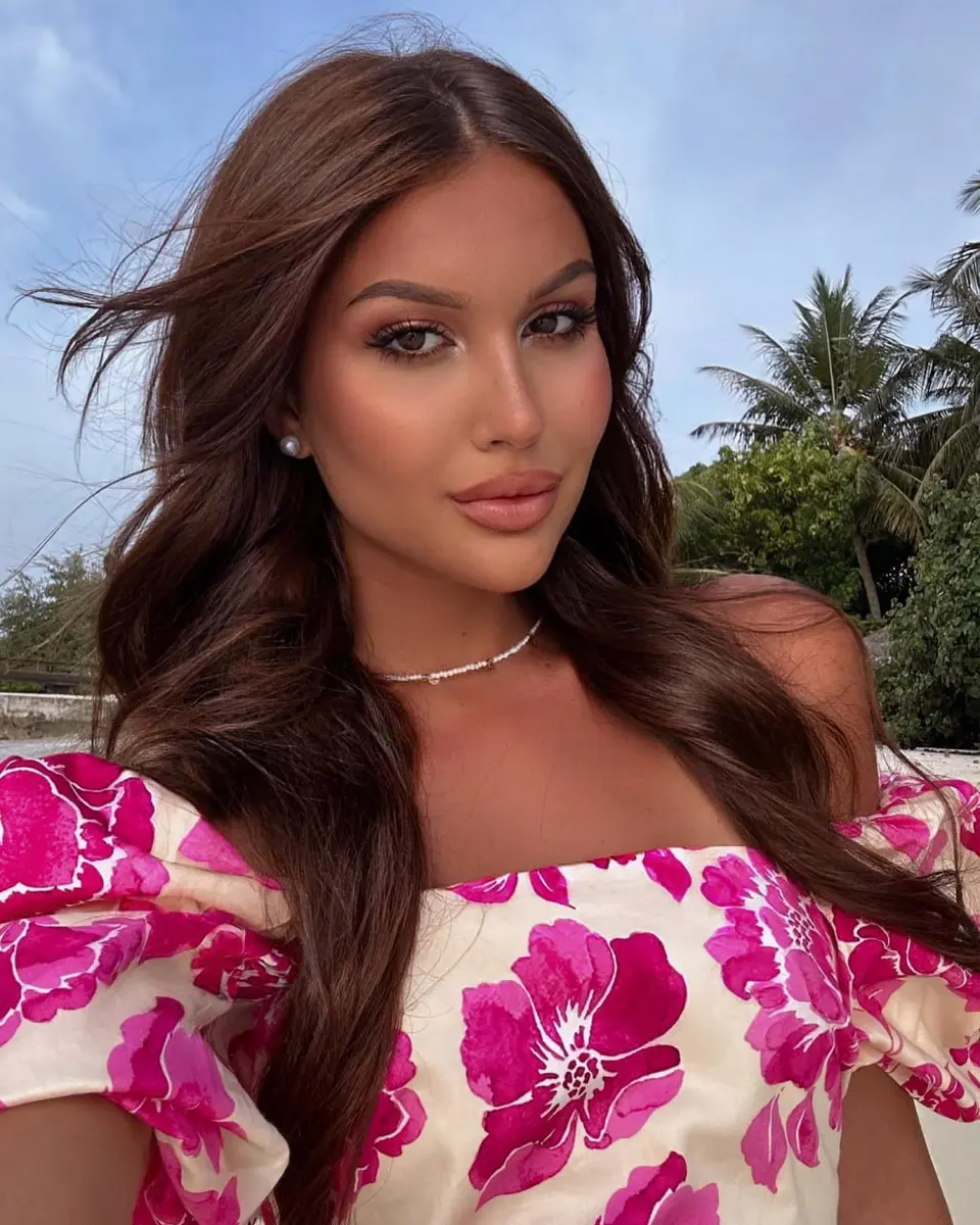 Белла эскорт в городе Москва