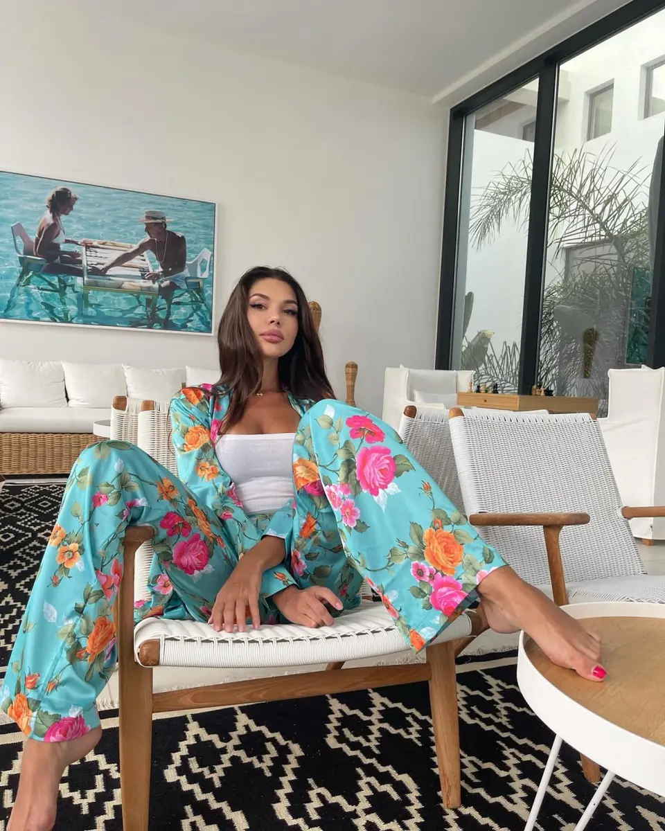 Камила эскорт в городе Москва