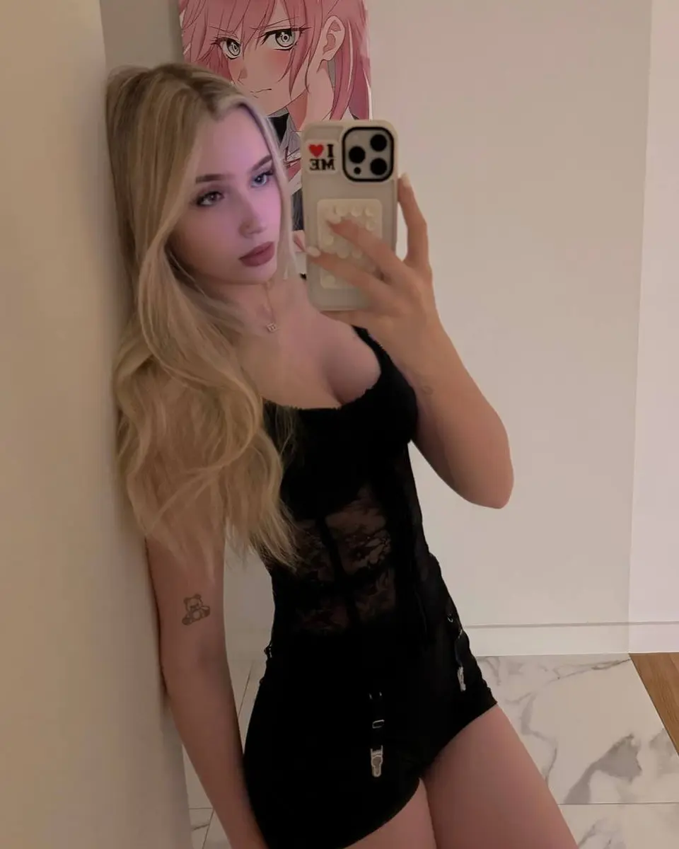 Карина эскорт в городе Москва