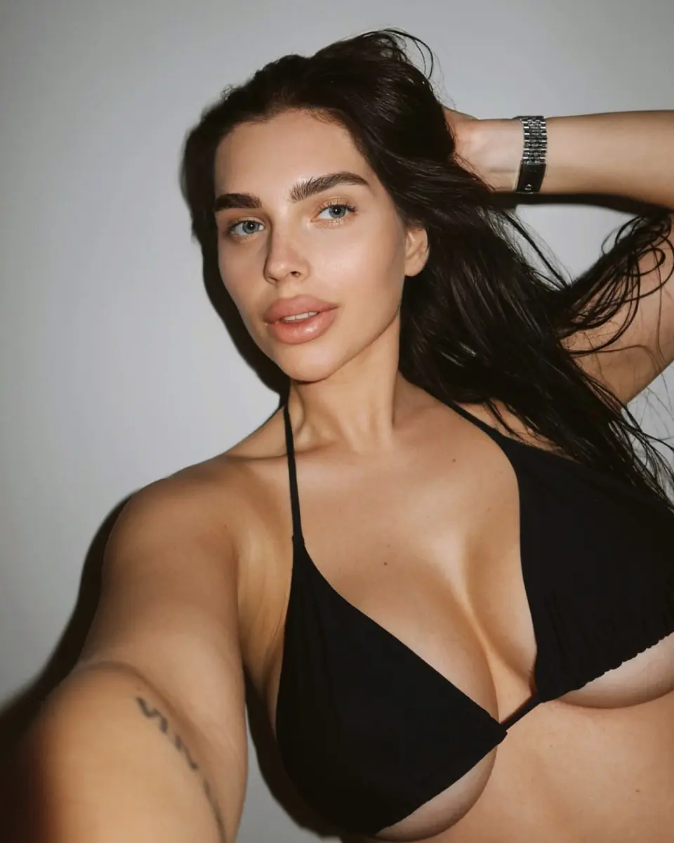 Луиза эскорт в городе Москва