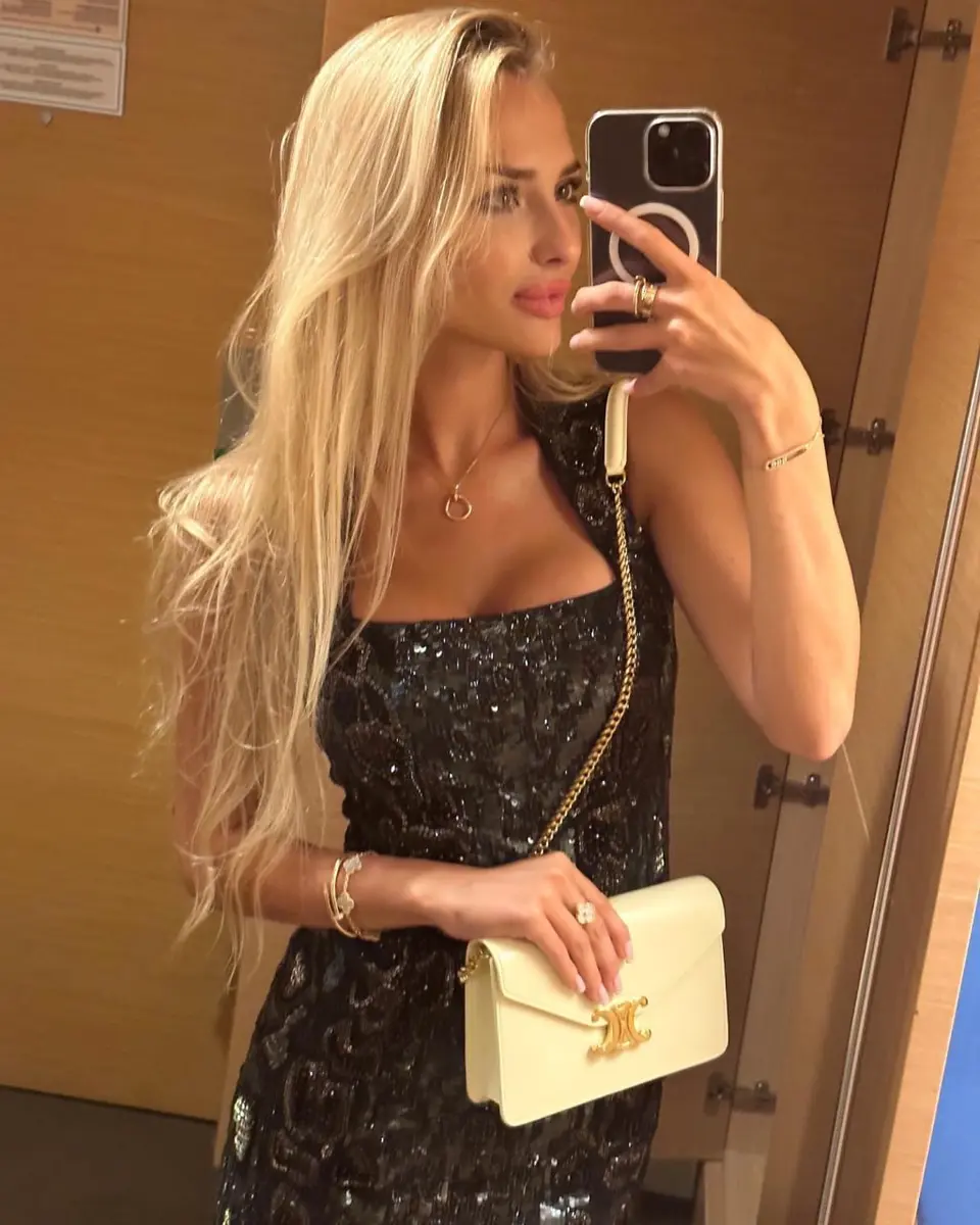 Луна эскорт в городе Москва