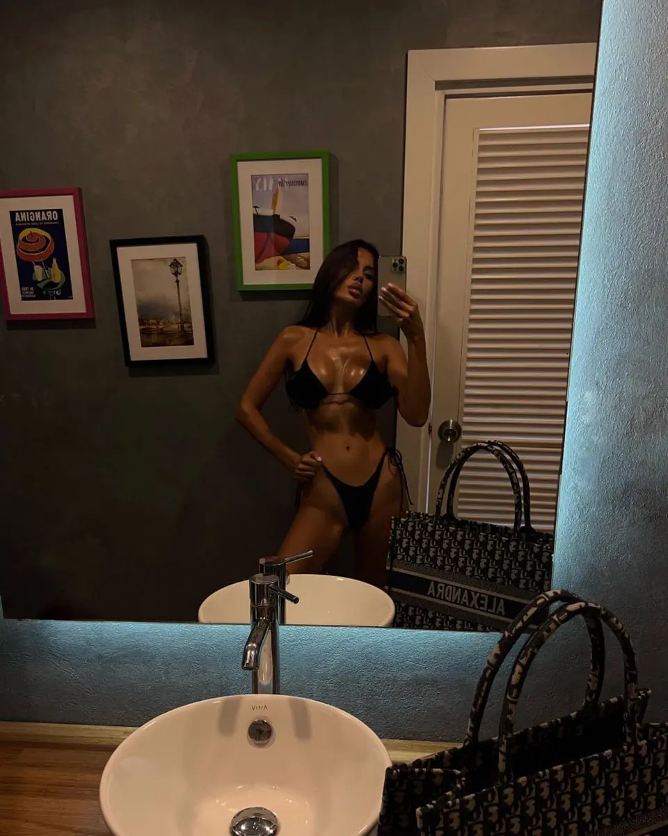 Мила эскорт в городе Москва