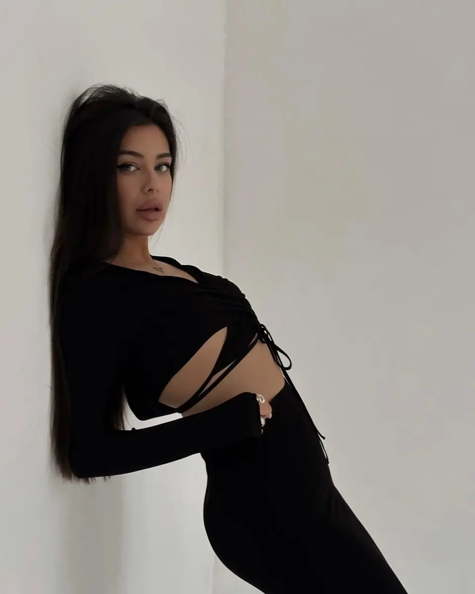 Мирелис эскорт в городе Москва