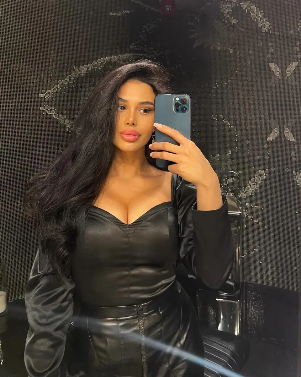 Розалин эскорт в городе Москва