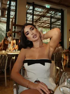 Sabine escort in Dubai