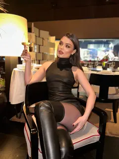 Samira escort in Dubai