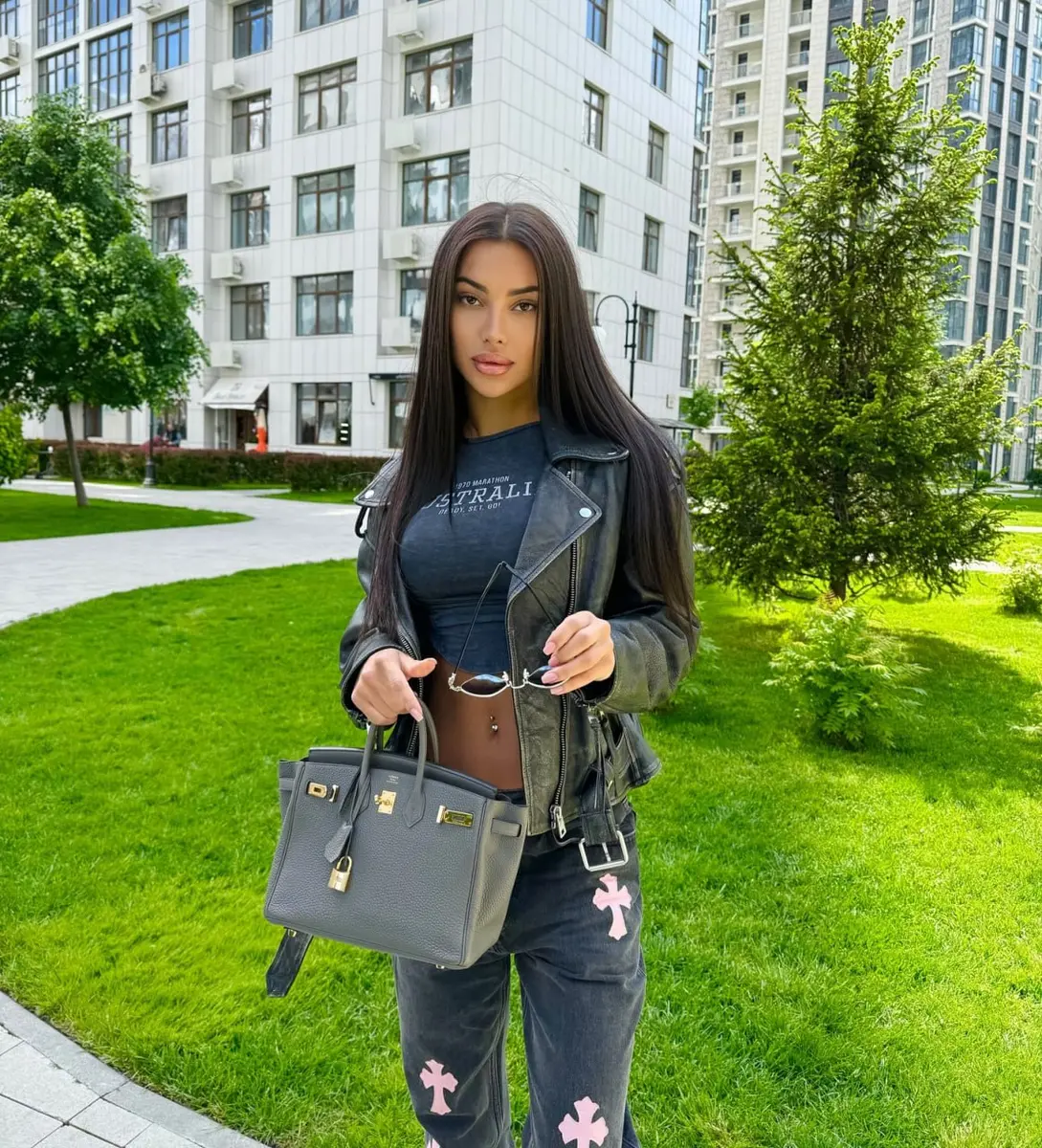 Скарлетт эскорт в городе Москва