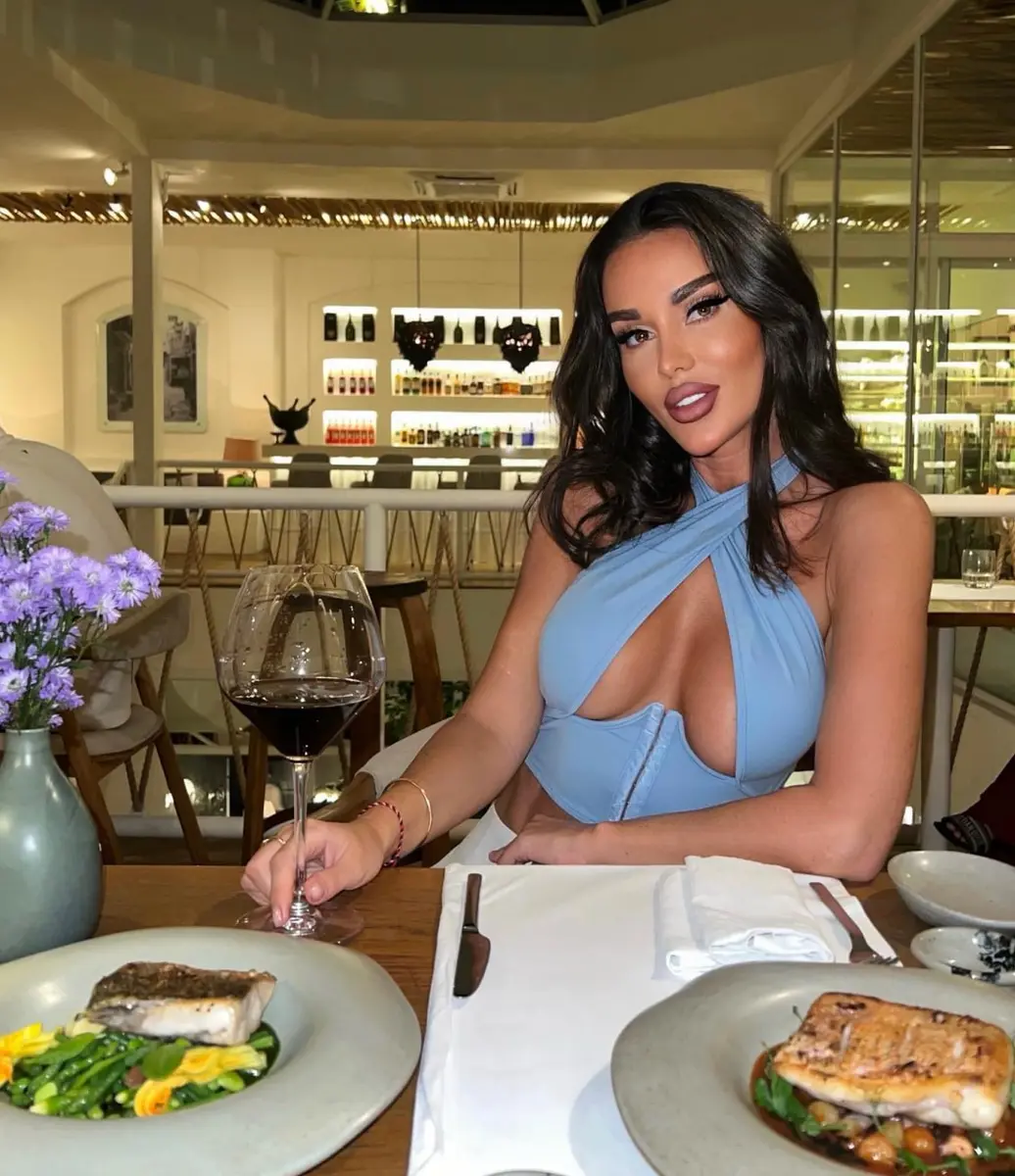 Юлия эскорт в городе Москва